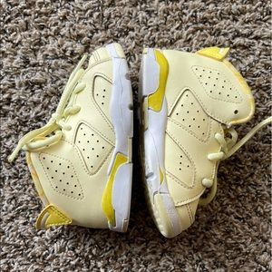 Jordan 6 Retro - Citron Tint